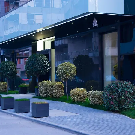 Fashion - Free Parking Отель 3*