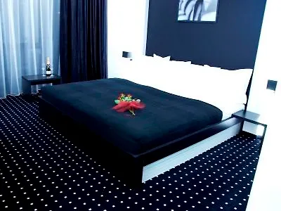 Fashion - Free Parking Отель 3*