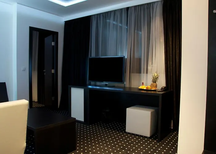 Fashion - Free Parking 3* Sofia