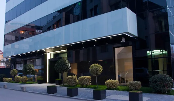 Fashion - Free Parking Hotel 3*